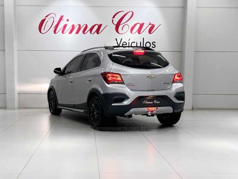 CHEVROLET ONIX 1.4 MPFI ACTIV 8V 2018/2019 ÓTIMA CAR FLORES DA CUNHA / Carros no Vale CHEVROLET ONIX 1.4 MPFI ACTIV 8V 2018/2019 ÓTIMA CAR FLORES DA CUNHA / Carros no Vale