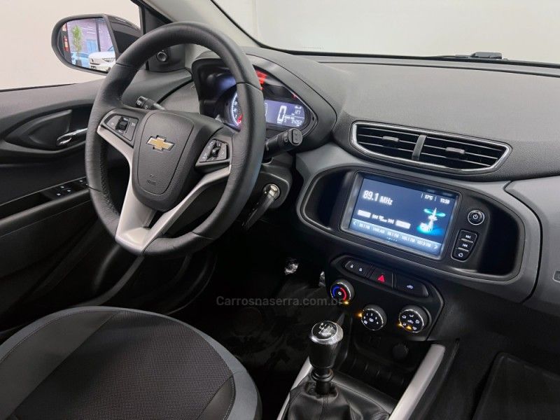 CHEVROLET ONIX 1.4 MPFI ACTIV 8V 2018/2019 ÓTIMA CAR FLORES DA CUNHA / Carros no Vale