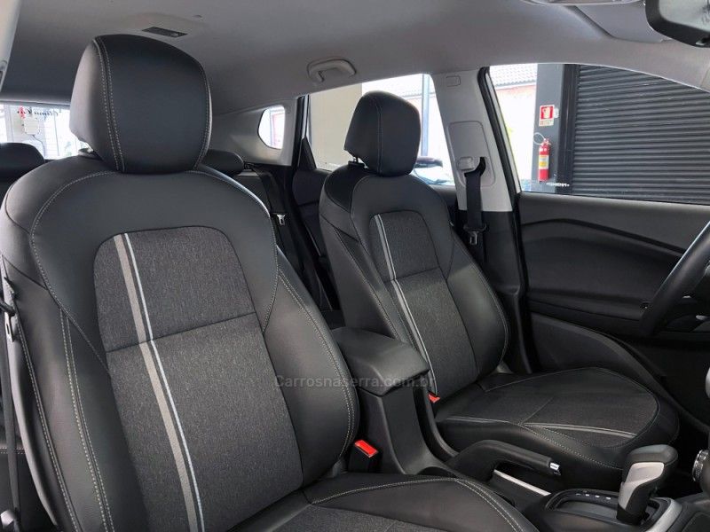CHEVROLET TRACKER 1.0 12V LTZ TURBO 2022/2023 ÓTIMA CAR FLORES DA CUNHA / Carros no Vale