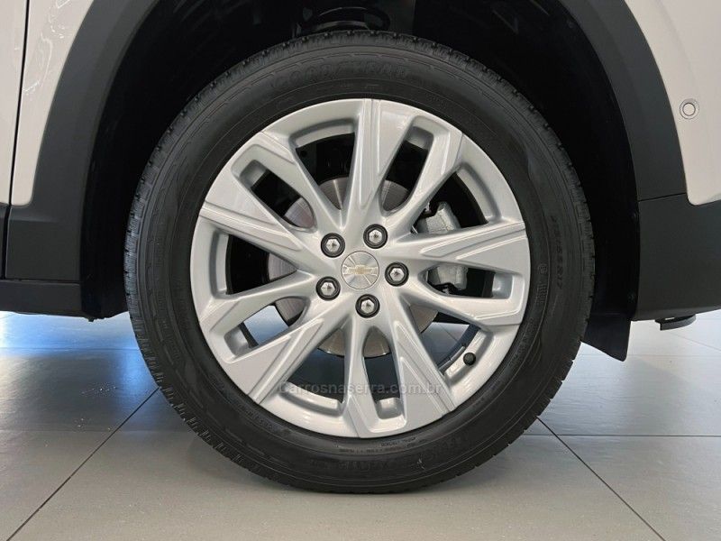 CHEVROLET TRACKER 1.0 12V LTZ TURBO 2022/2023 ÓTIMA CAR FLORES DA CUNHA / Carros no Vale
