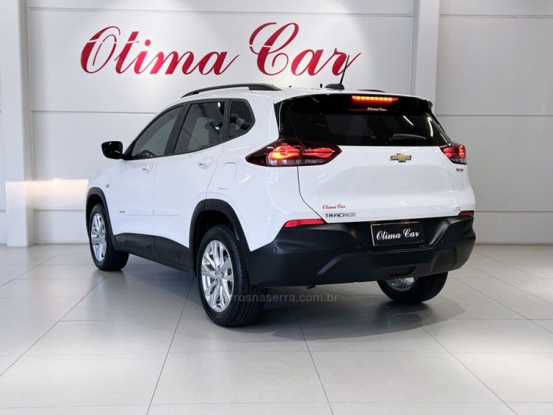 CHEVROLET TRACKER 1.0 12V LTZ TURBO 2022/2023 ÓTIMA CAR FLORES DA CUNHA / Carros no Vale