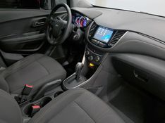 CHEVROLET TRACKER 1.4 16V TURBO LT 2017/2018 ÓTIMA CAR FLORES DA CUNHA / Carros no Vale