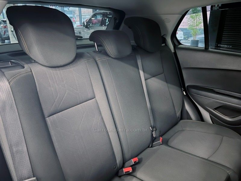 CHEVROLET TRACKER 1.4 16V TURBO LT 2017/2018 ÓTIMA CAR FLORES DA CUNHA / Carros no Vale
