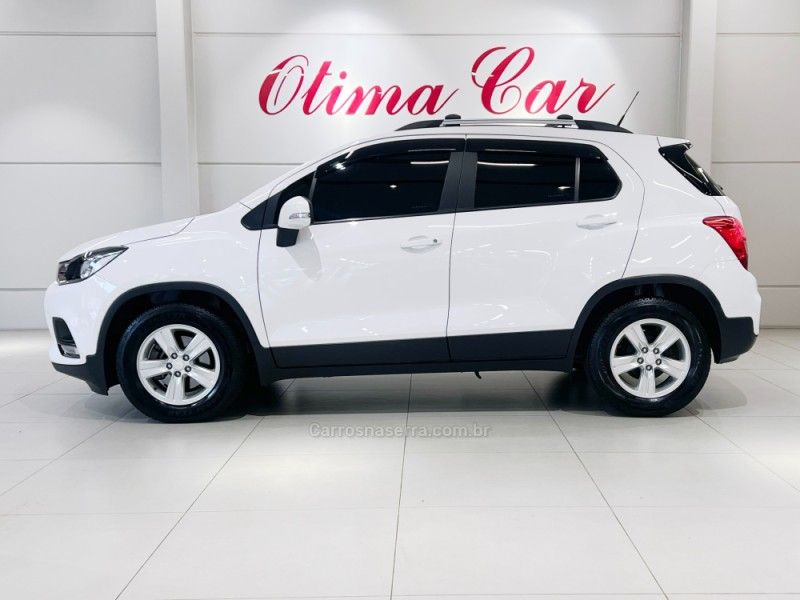CHEVROLET TRACKER 1.4 16V TURBO LT 2017/2018 ÓTIMA CAR FLORES DA CUNHA / Carros no Vale