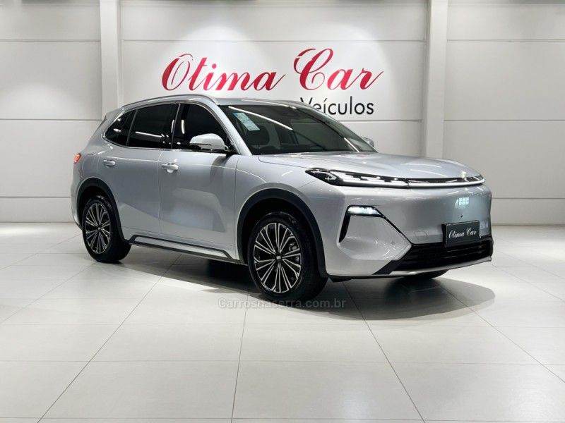 GEELY EX5 EM-I 1.5 MAX PHEV 16V HÍBRIDO 2025/2026 ÓTIMA CAR FLORES DA CUNHA / Carros no Vale GEELY EX5 EM-I 1.5 MAX PHEV 16V HÍBRIDO 2025/2026 ÓTIMA CAR FLORES DA CUNHA / Carros no Vale
