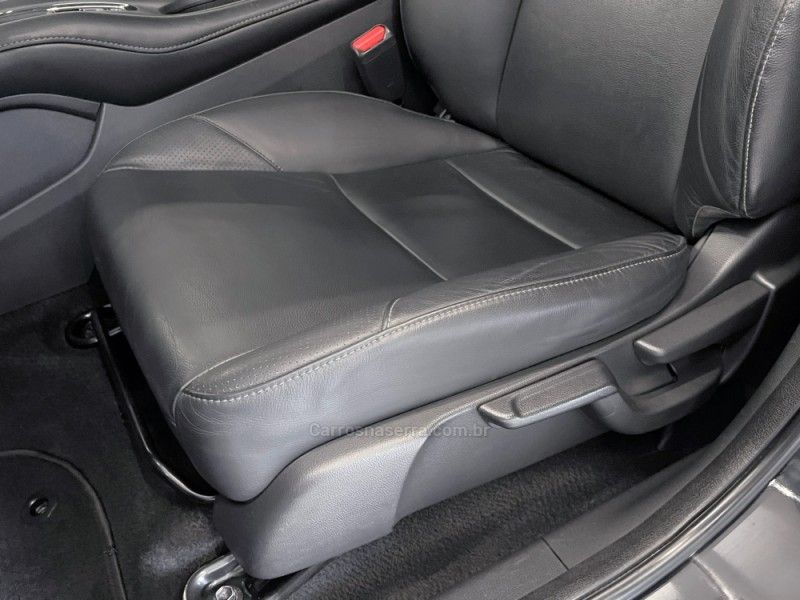 HONDA HR-V 1.8 16V TOURING 2017/2018 ÓTIMA CAR FLORES DA CUNHA / Carros no Vale HONDA HR-V 1.8 16V TOURING 2017/2018 ÓTIMA CAR FLORES DA CUNHA / Carros no Vale
