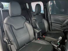 JEEP RENEGADE 1.3 S T270 16V TURBO 4×4 2023/2023 ÓTIMA CAR FLORES DA CUNHA / Carros no Vale