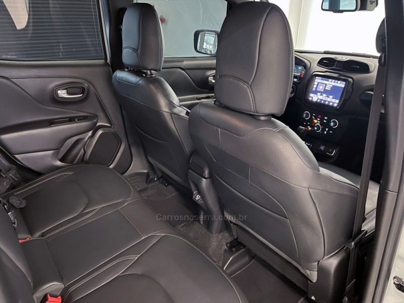 JEEP RENEGADE 1.3 S T270 16V TURBO 4×4 2023/2023 ÓTIMA CAR FLORES DA CUNHA / Carros no Vale JEEP RENEGADE 1.3 S T270 16V TURBO 4×4 2023/2023 ÓTIMA CAR FLORES DA CUNHA / Carros no Vale