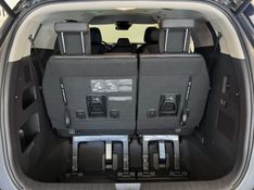 KIA CARNIVAL 3.5 EX V6 24V 2024/2025 ÓTIMA CAR FLORES DA CUNHA / Carros no Vale