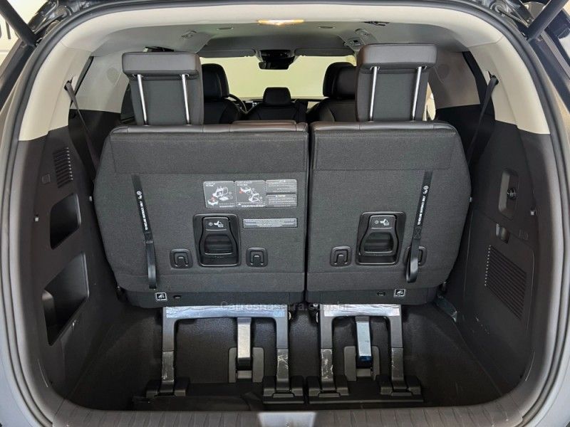 KIA CARNIVAL 3.5 EX V6 24V 2024/2025 ÓTIMA CAR FLORES DA CUNHA / Carros no Vale KIA CARNIVAL 3.5 EX V6 24V 2024/2025 ÓTIMA CAR FLORES DA CUNHA / Carros no Vale