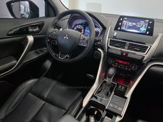 MITSUBISHI ECLIPSE CROSS 1.5 HPE-S 16V 2021/2022 ÓTIMA CAR FLORES DA CUNHA / Carros no Vale