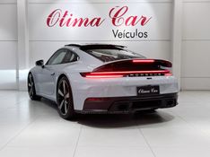 PORSCHE 911 3.0 CARRERA COUPÉ 2024/2025 ÓTIMA CAR FLORES DA CUNHA / Carros no Vale