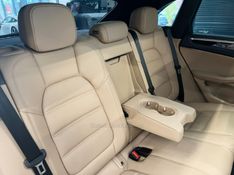 PORSCHE MACAN 2.0 16V 2024/2024 ÓTIMA CAR FLORES DA CUNHA / Carros no Vale