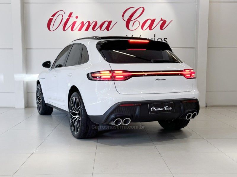 PORSCHE MACAN 2.0 16V 2024/2024 ÓTIMA CAR FLORES DA CUNHA / Carros no Vale
