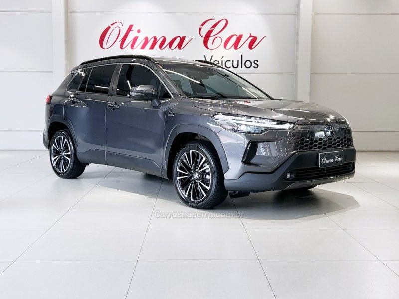 TOYOTA COROLLA 1.8 CROSS XRX 16V HÍBRIDO 2024/2025 ÓTIMA CAR FLORES DA CUNHA / Carros no Vale