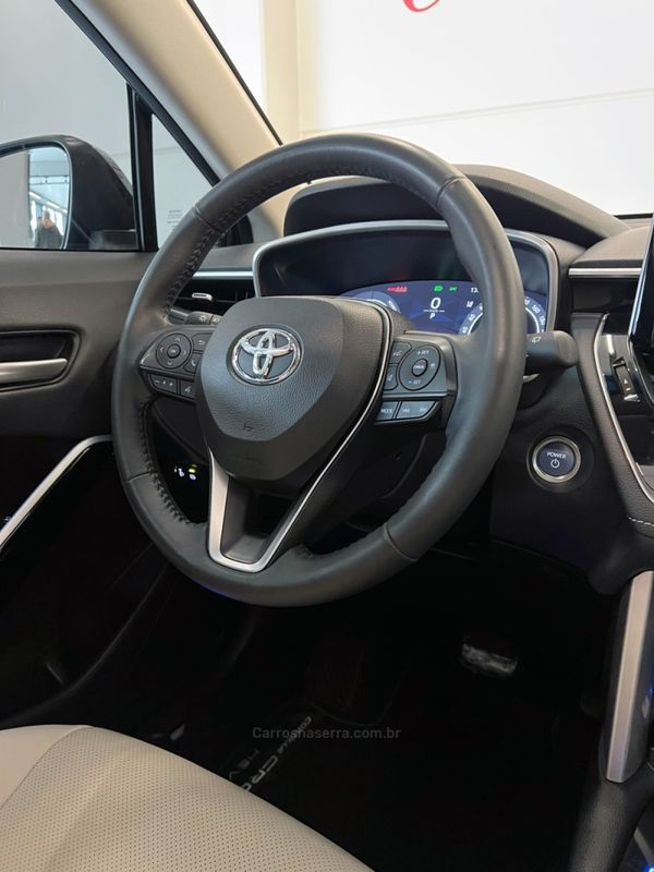 TOYOTA COROLLA 1.8 CROSS XRX 16V HÍBRIDO 2024/2025 ÓTIMA CAR FLORES DA CUNHA / Carros no Vale