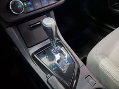 TOYOTA COROLLA 2.0 XEI 16V 2015/2016 ÓTIMA CAR FLORES DA CUNHA / Carros no Vale