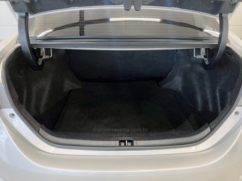 TOYOTA COROLLA 2.0 XEI 16V 2015/2016 ÓTIMA CAR FLORES DA CUNHA / Carros no Vale