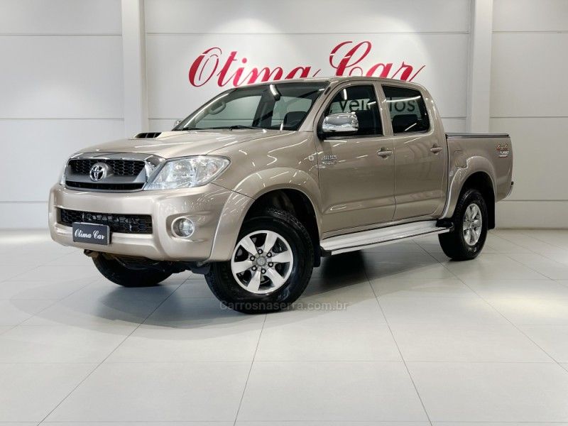 TOYOTA HILUX 3.0 SRV 4X4 CD 16V TURBO INTERCOOLER 2010/2010 ÓTIMA CAR FLORES DA CUNHA / Carros no Vale