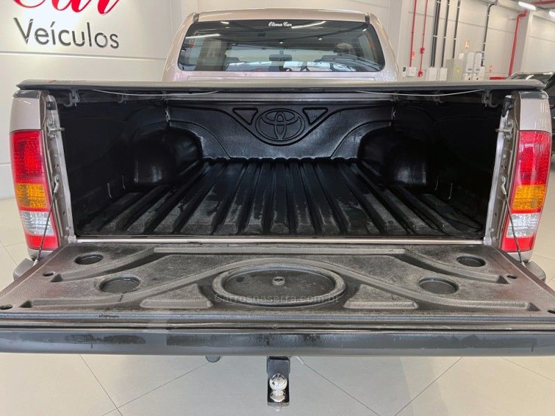 TOYOTA HILUX 3.0 SRV 4X4 CD 16V TURBO INTERCOOLER 2010/2010 ÓTIMA CAR FLORES DA CUNHA / Carros no Vale