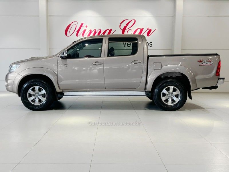 TOYOTA HILUX 3.0 SRV 4X4 CD 16V TURBO INTERCOOLER 2010/2010 ÓTIMA CAR FLORES DA CUNHA / Carros no Vale