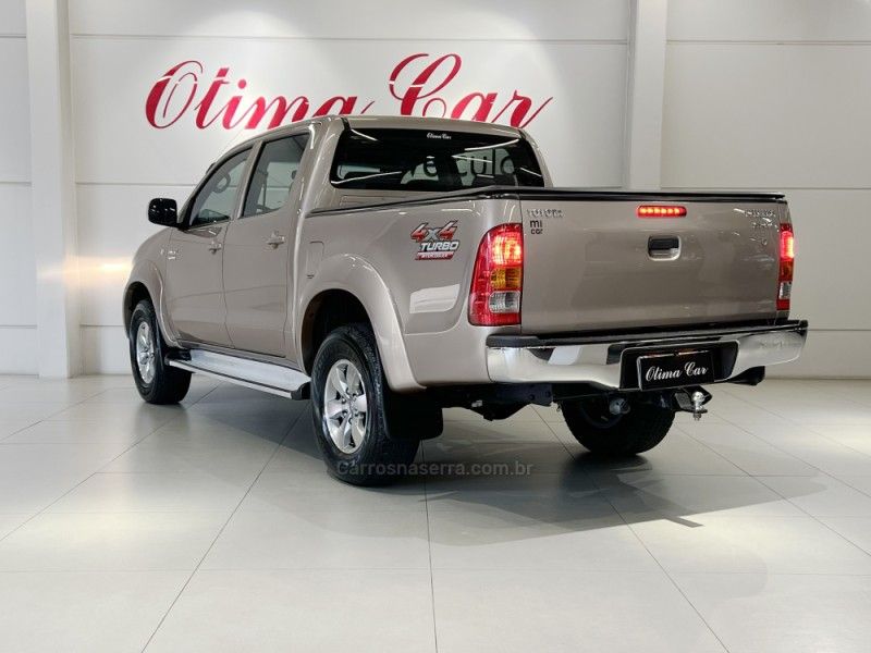 TOYOTA HILUX 3.0 SRV 4X4 CD 16V TURBO INTERCOOLER 2010/2010 ÓTIMA CAR FLORES DA CUNHA / Carros no Vale