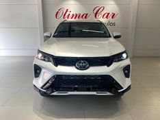 TOYOTA HILUX SW4 2.8 4X4 SRX PLATINUM TURBO 2026/2026 ÓTIMA CAR FLORES DA CUNHA / Carros no Vale