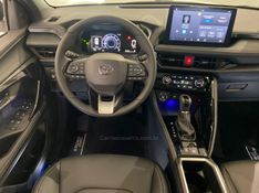 TOYOTA YARIS CROSS 1.5 XRX 16V HÍBRIDO 2026/2027 ÓTIMA CAR FLORES DA CUNHA / Carros no Vale