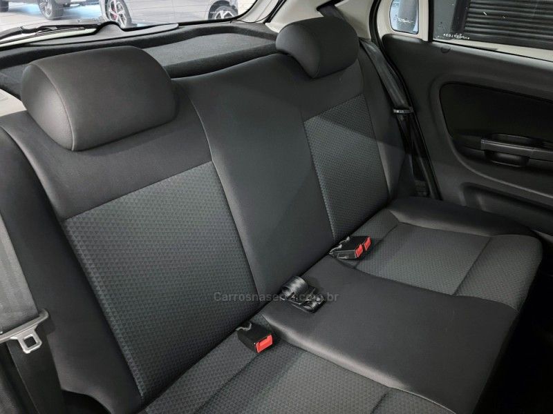 VOLKSWAGEN GOL 1.0 12V MPI TOTALFLEX TRENDLINE 2016/2017 ÓTIMA CAR FLORES DA CUNHA / Carros no Vale VOLKSWAGEN GOL 1.0 12V MPI TOTALFLEX TRENDLINE 2016/2017 ÓTIMA CAR FLORES DA CUNHA / Carros no Vale