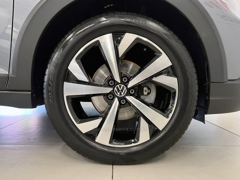 VOLKSWAGEN NIVUS 1.0 TSI HIGHLINE 2022/2022 ÓTIMA CAR FLORES DA CUNHA / Carros no Vale VOLKSWAGEN NIVUS 1.0 TSI HIGHLINE 2022/2022 ÓTIMA CAR FLORES DA CUNHA / Carros no Vale