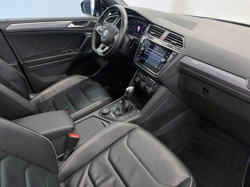 VOLKSWAGEN TIGUAN 2.0 ALLSPACE R-LINE 350 TSI 4X4 2019/2020 ÓTIMA CAR FLORES DA CUNHA / Carros no Vale VOLKSWAGEN TIGUAN 2.0 ALLSPACE R-LINE 350 TSI 4X4 2019/2020 ÓTIMA CAR FLORES DA CUNHA / Carros no Vale
