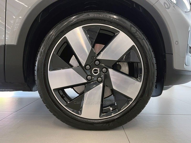 VOLVO C40 P8 RECHARGE TWIN ELECTRIC ULTIMATE AWD 2023/2024 ÓTIMA CAR FLORES DA CUNHA / Carros no Vale VOLVO C40 P8 RECHARGE TWIN ELECTRIC ULTIMATE AWD 2023/2024 ÓTIMA CAR FLORES DA CUNHA / Carros no Vale