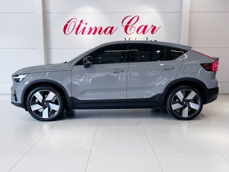 VOLVO C40 P8 RECHARGE TWIN ELECTRIC ULTIMATE AWD 2023/2024 ÓTIMA CAR FLORES DA CUNHA / Carros no Vale VOLVO C40 P8 RECHARGE TWIN ELECTRIC ULTIMATE AWD 2023/2024 ÓTIMA CAR FLORES DA CUNHA / Carros no Vale