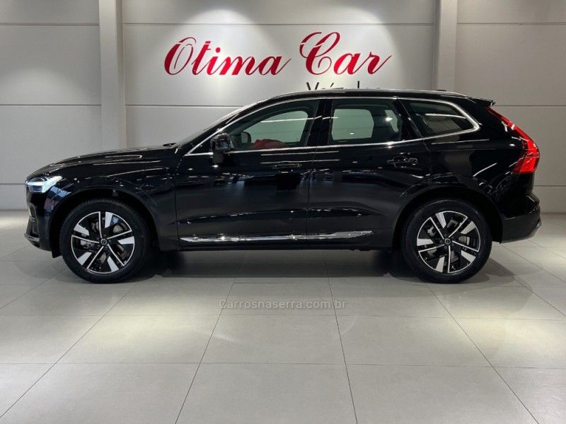 VOLVO XC60 2.0 T8 RECHARGE PLUS AWD HIBRIDO 2026/2026 ÓTIMA CAR FLORES DA CUNHA / Carros no Vale VOLVO XC60 2.0 T8 RECHARGE PLUS AWD HIBRIDO 2026/2026 ÓTIMA CAR FLORES DA CUNHA / Carros no Vale