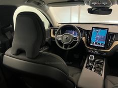 VOLVO XC60 2.0 T8 RECHARGE PLUS AWD HIBRIDO 2026/2026 ÓTIMA CAR FLORES DA CUNHA / Carros no Vale