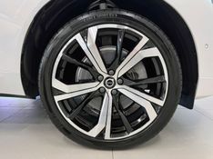VOLVO XC60 2.0 T8 ULTIMATE DARK AWD HIBRIDO 2022/2023 ÓTIMA CAR FLORES DA CUNHA / Carros no Vale