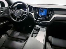 VOLVO XC60 2.0 T8 ULTIMATE DARK AWD HIBRIDO 2022/2023 ÓTIMA CAR FLORES DA CUNHA / Carros no Vale