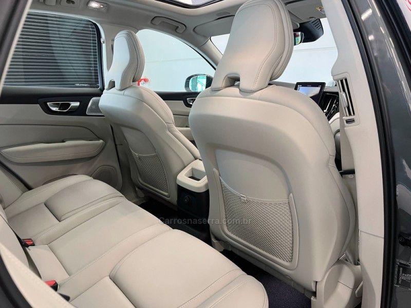 VOLVO XC60 2.0 T8 ULTRA AWD HÍBRIDO 2026/2026 ÓTIMA CAR FLORES DA CUNHA / Carros no Vale