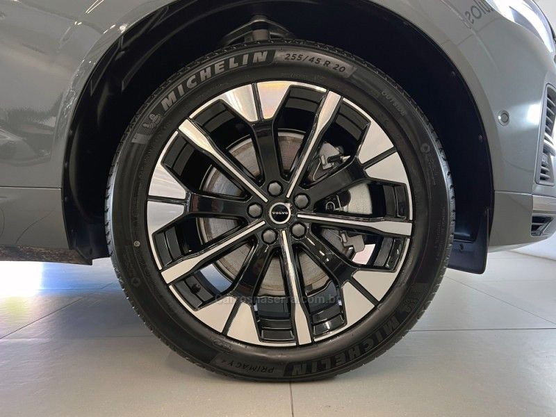 VOLVO XC60 2.0 T8 ULTRA AWD HÍBRIDO 2026/2026 ÓTIMA CAR FLORES DA CUNHA / Carros no Vale