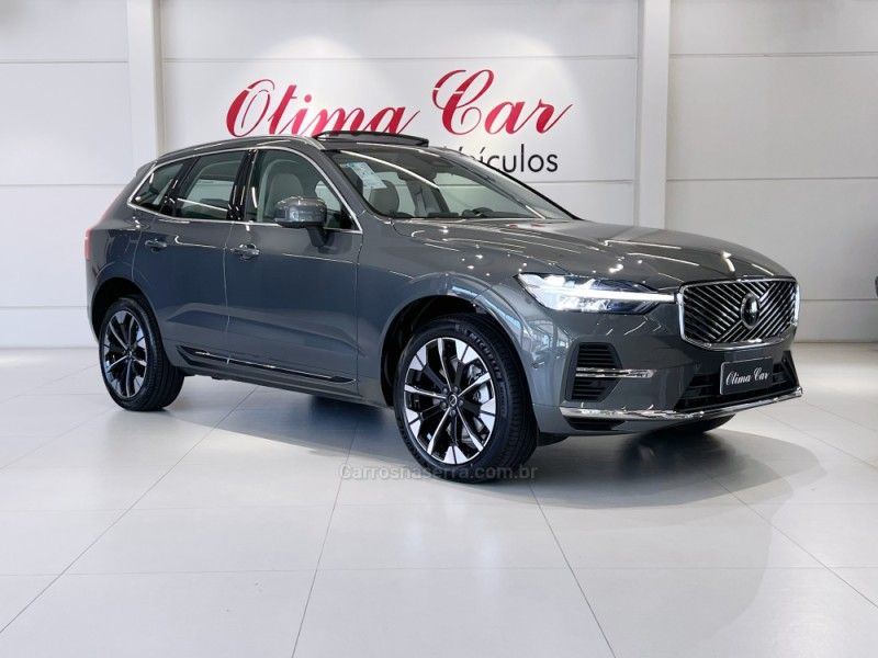 VOLVO XC60 2.0 T8 ULTRA AWD HÍBRIDO 2026/2026 ÓTIMA CAR FLORES DA CUNHA / Carros no Vale