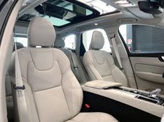 VOLVO XC60 2.0 T8 ULTRA AWD HÍBRIDO 2026/2026 ÓTIMA CAR FLORES DA CUNHA / Carros no Vale