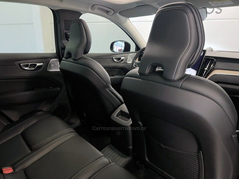 VOLVO XC60 2.0 T8 ULTRA DARK AWD HÍBRIDO 2026/2026 ÓTIMA CAR FLORES DA CUNHA / Carros no Vale VOLVO XC60 2.0 T8 ULTRA DARK AWD HÍBRIDO 2026/2026 ÓTIMA CAR FLORES DA CUNHA / Carros no Vale