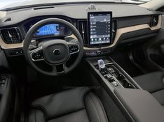 VOLVO XC60 2.0 T8 ULTRA DARK AWD HÍBRIDO 2026/2026 ÓTIMA CAR FLORES DA CUNHA / Carros no Vale