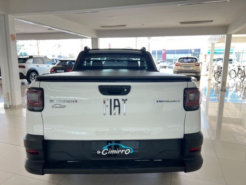 FIAT STRADA 1.4 ENDURANCE PLUS CS 8V 2021/2022 CIMIRRO AUTOMÓVEIS TAQUARA / Carros no Vale FIAT STRADA 1.4 ENDURANCE PLUS CS 8V 2021/2022 CIMIRRO AUTOMÓVEIS TAQUARA / Carros no Vale
