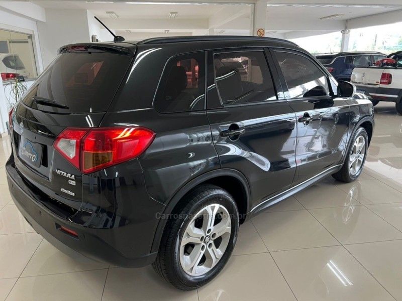 SUZUKI VITARA 1.6 4YOU 16V 2017/2018 CIMIRRO AUTOMÓVEIS TAQUARA / Carros no Vale SUZUKI VITARA 1.6 4YOU 16V 2017/2018 CIMIRRO AUTOMÓVEIS TAQUARA / Carros no Vale