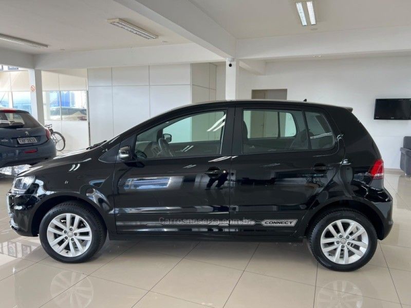 VOLKSWAGEN FOX 1.6 CONNECT 8V 2018/2018 CIMIRRO AUTOMÓVEIS TAQUARA / Carros no Vale