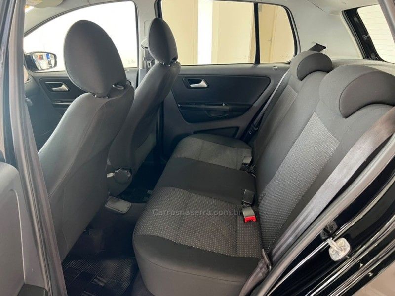 VOLKSWAGEN FOX 1.6 CONNECT 8V 2018/2018 CIMIRRO AUTOMÓVEIS TAQUARA / Carros no Vale