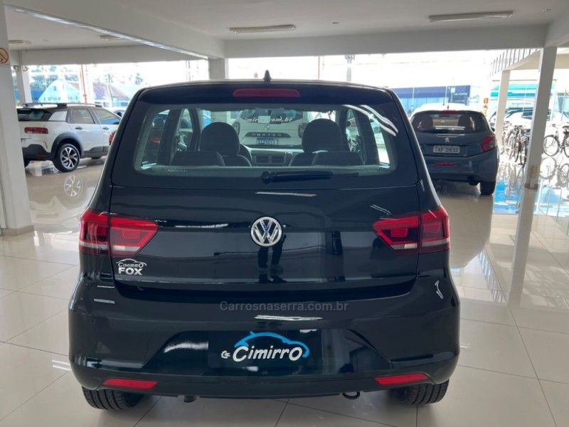 VOLKSWAGEN FOX 1.6 CONNECT 8V 2018/2018 CIMIRRO AUTOMÓVEIS TAQUARA / Carros no Vale