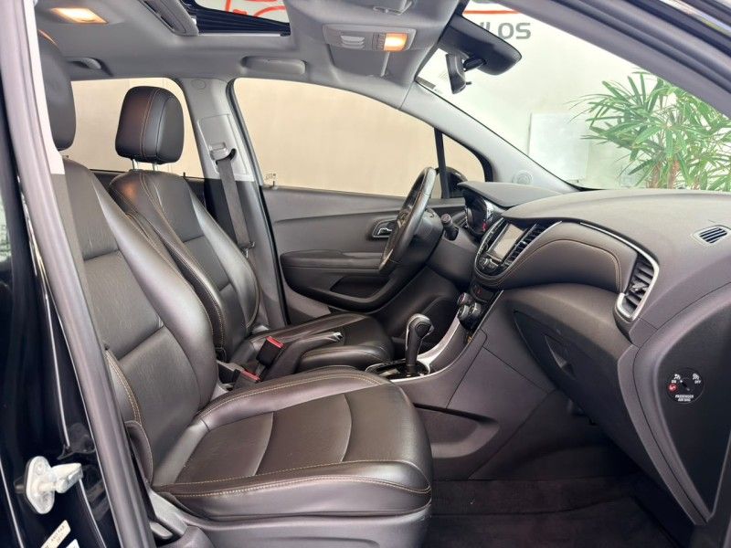 CHEVROLET TRACKER 1.4 16V PREMIER TURBO 2018/2018 ANDRIGO VEÍCULOS CAXIAS DO SUL / Carros no Vale