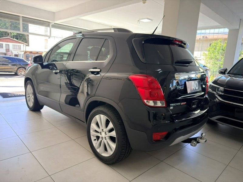 CHEVROLET TRACKER 1.4 16V PREMIER TURBO 2018/2018 ANDRIGO VEÍCULOS CAXIAS DO SUL / Carros no Vale